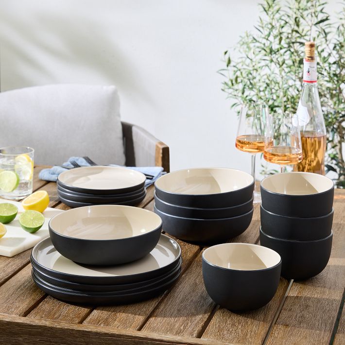 Kaloh Melamine Outdoor Dinner Plates, Set of 8, Black