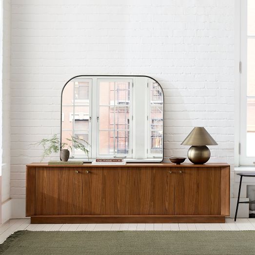 アメリカ　westelmテレビボード Perforated Metal Media Console (67
