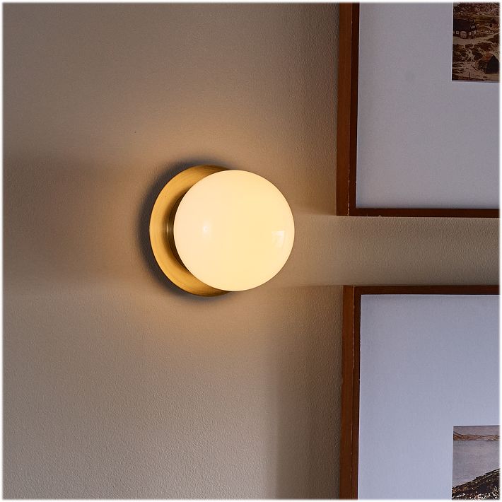 Mitchel Sconce (6&quot;)