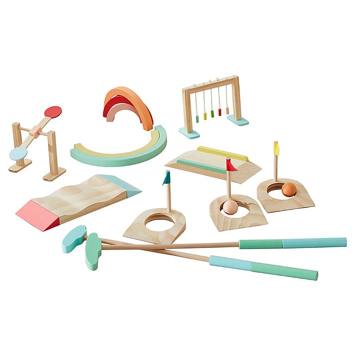 Wonder &amp; Wise Good Wood Golf Set