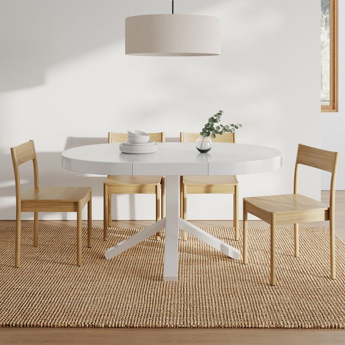 Poppy Extendable Dining Table (42&quot;&ndash;60&quot;)