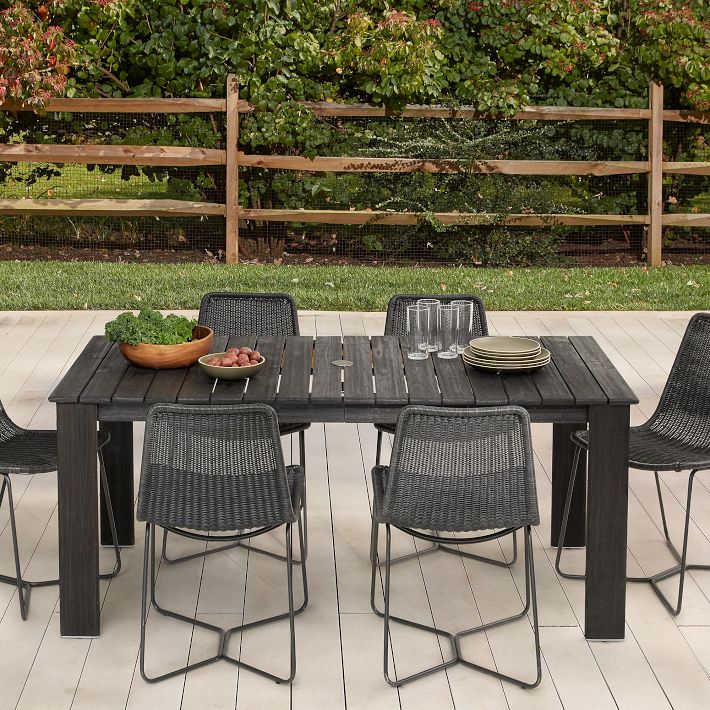 Playa Outdoor Extendable Dining Table (67.5&quot;&ndash;90&quot;)