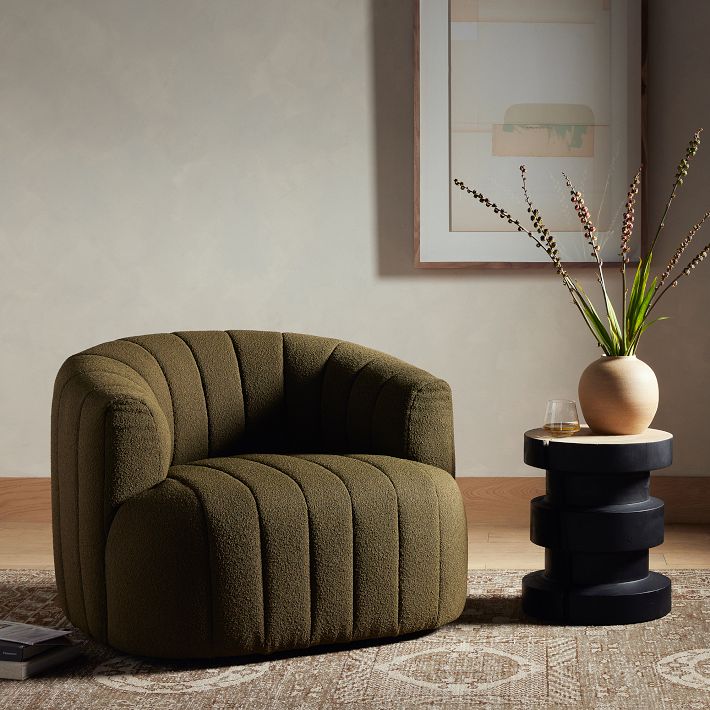 Sama'a Swivel Chair