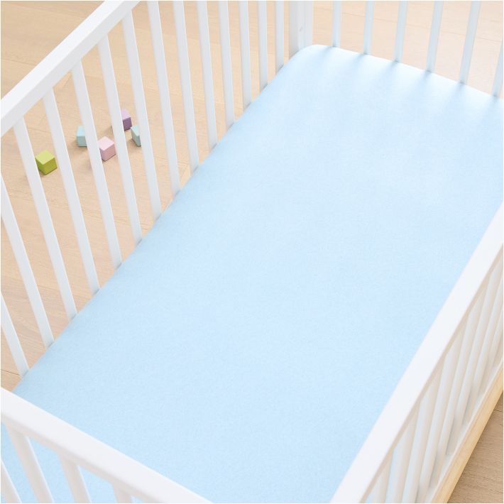 Favourite Tee Crib Fitted Sheet