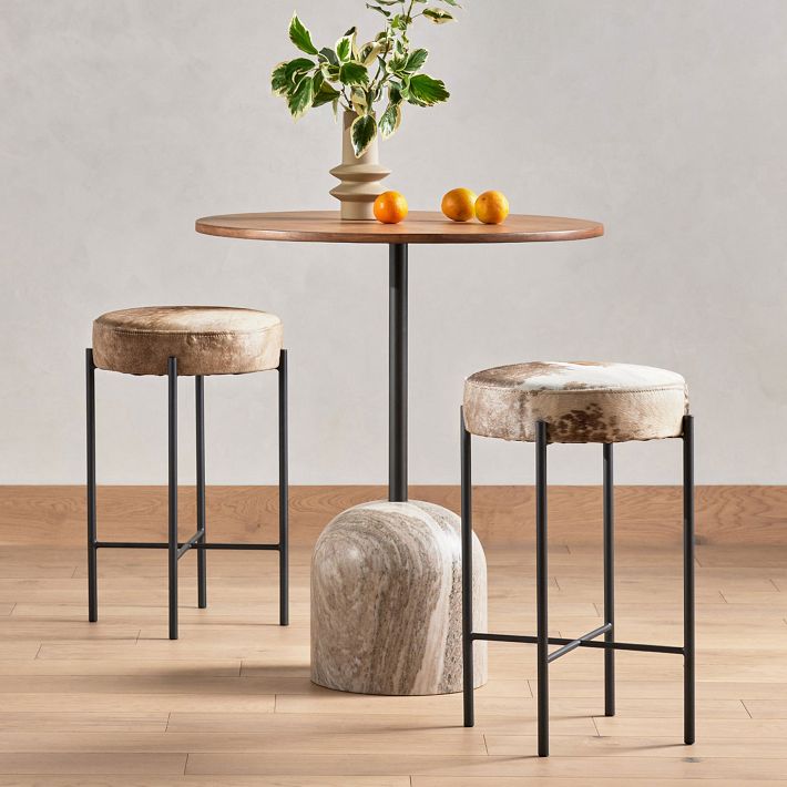 Marble Circular Bar Table And Stools Round Marble Top Bar Table