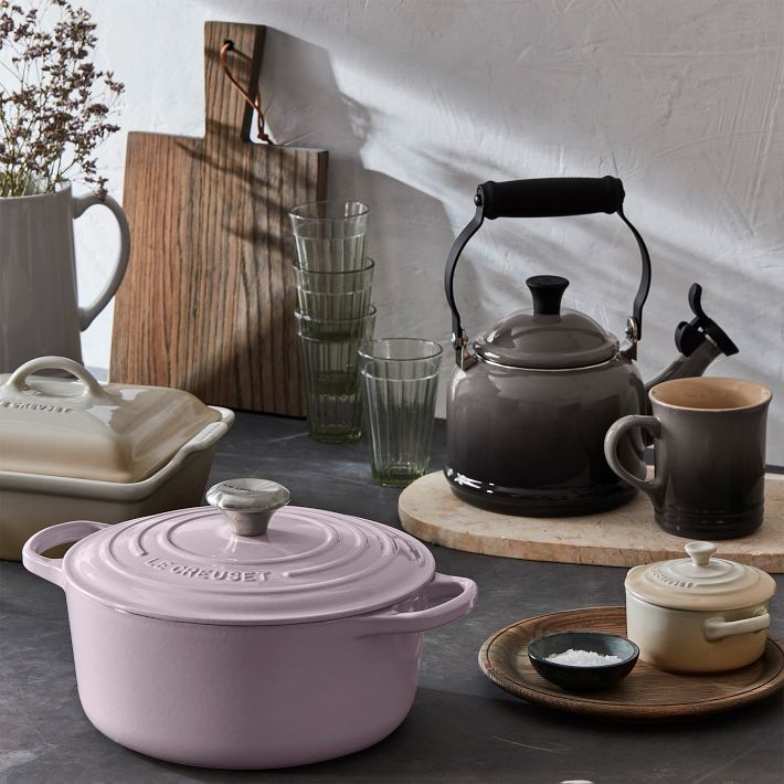 Le Creuset Round Cream Dutch Oven Le Creuset Quart Round Dutch