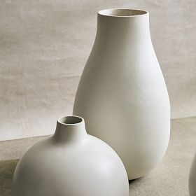 【抽選販売】FRGMT M'Quve's Vase White HKliving USA ACE6807 matte white vase large Modern