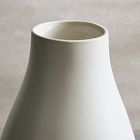 Oversized Pure White Ceramic Collection