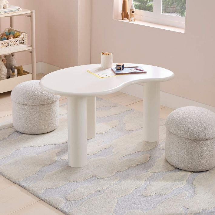 Lupini Play Table (40&quot;)