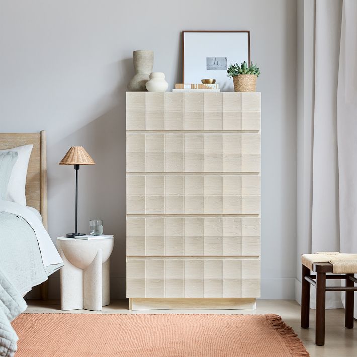Luisa Carved 5-Drawer Dresser (38&quot;)