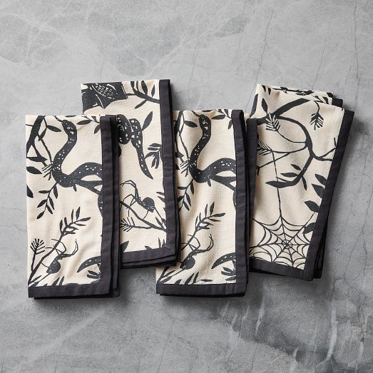 Spooky Toile Runner
