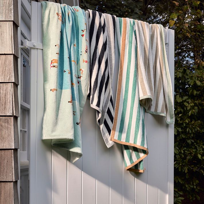West elm サーフ イラスト ビーチタオル 25 Beach Towels | West Elm
