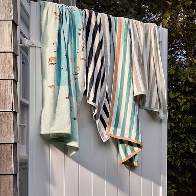 West elm サーフ イラスト ビーチタオル Bath Sheet Beach Towels | West Elm