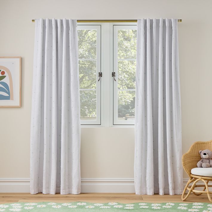 Kids Linear Pom Pom Curtain w/ Blackout Liner