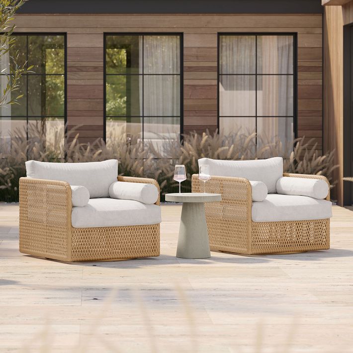 Coastal Outdoor Swivel Chair