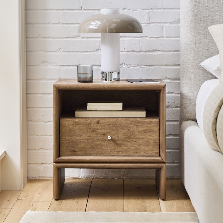 Miles Nightstand (22&quot;)