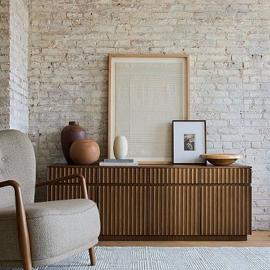 アメリカ　westelmテレビボード Perforated Metal Media Console (67