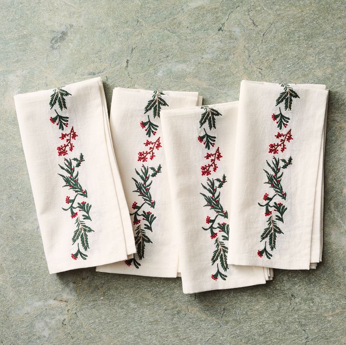 Tannenbaum Berry Border Napkin Sets
