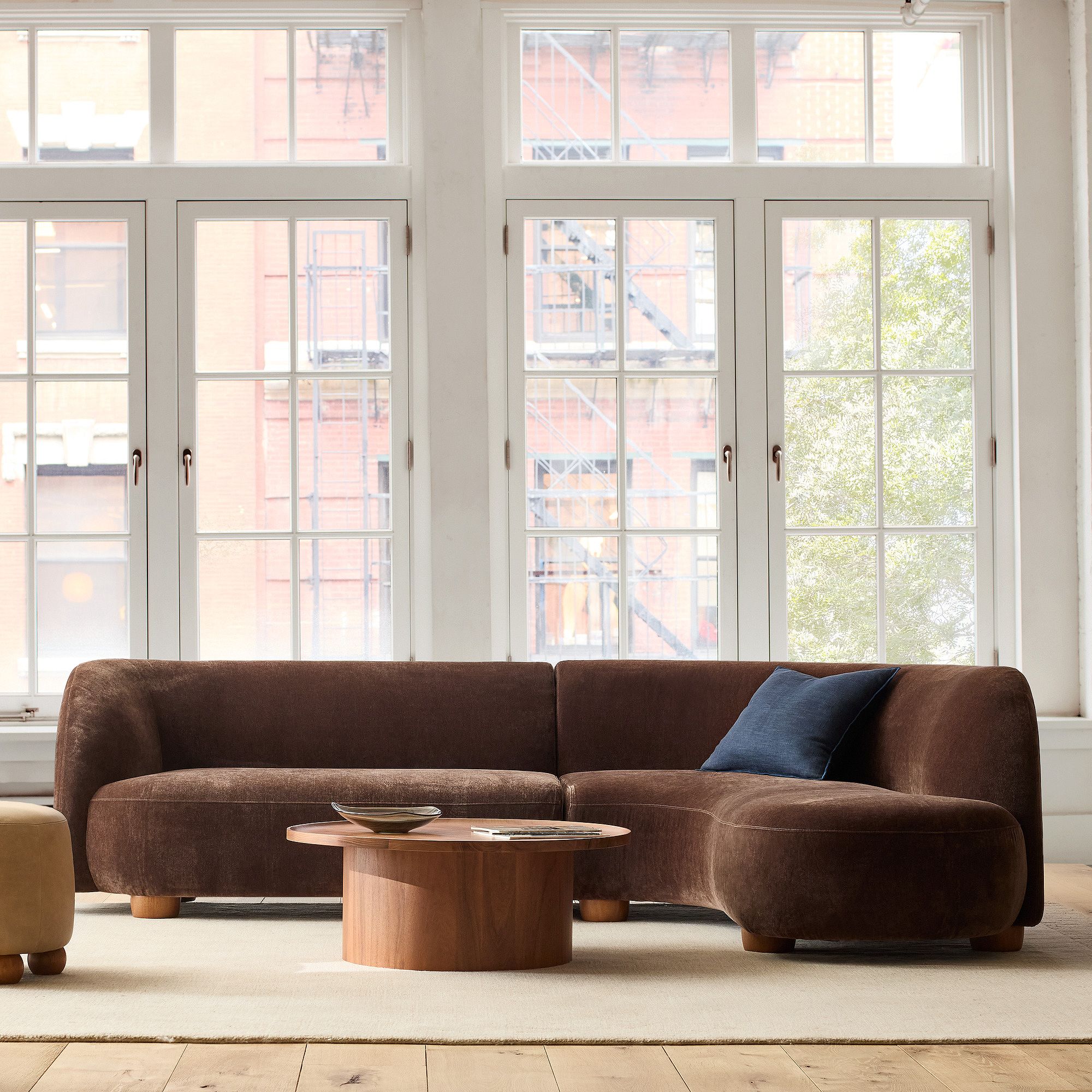 Alt image 3 for Laurent 2-Piece Wedge Chaise Sectional (111.5&quot;)