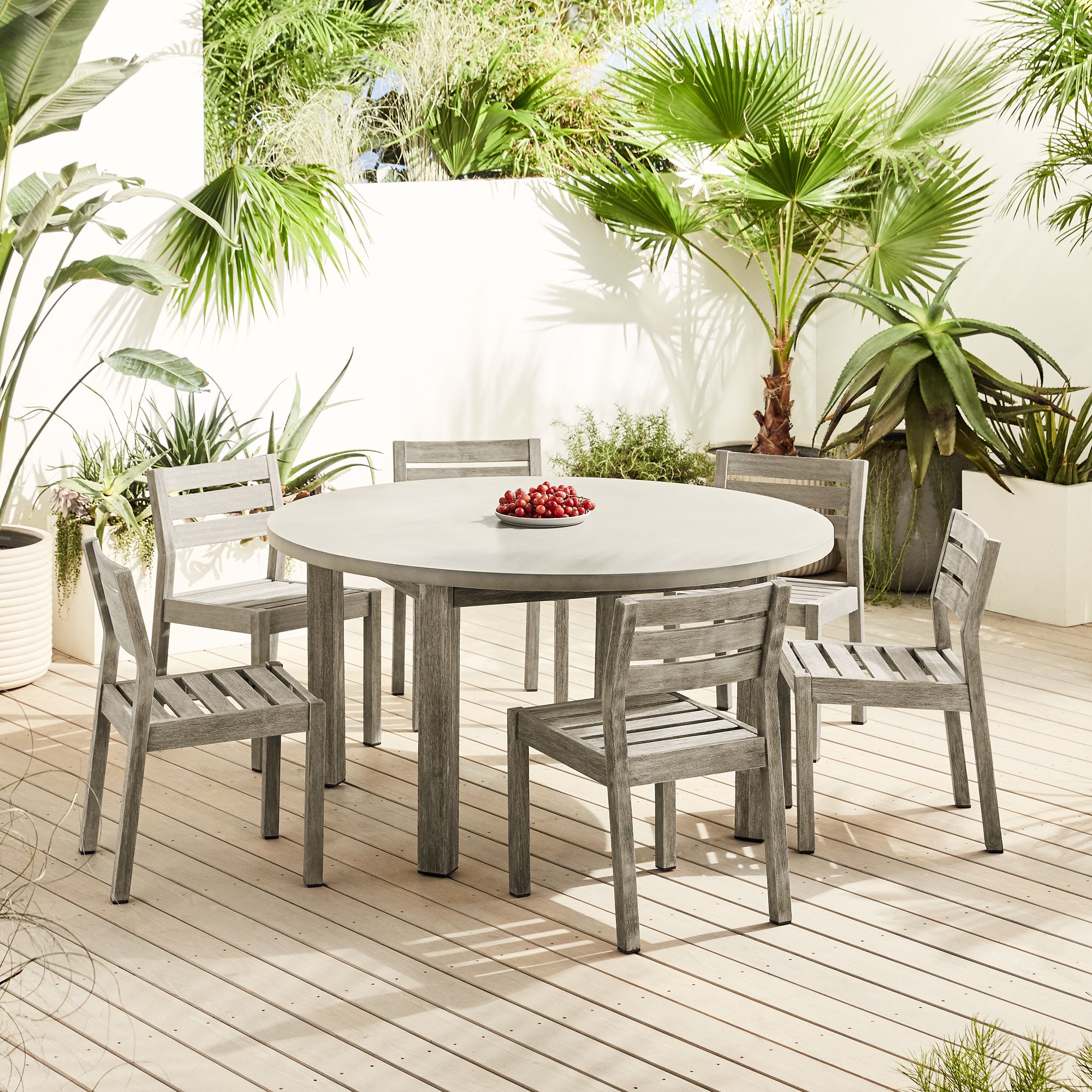Portside Outdoor Concrete Round Dining Table (60")