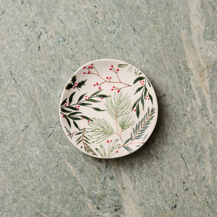 Tannenbaum Winter Berries Stoneware Appetizer Plate Set