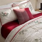 Tannenbaum Winter Berries Quilt