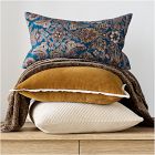 Velvet Textures Pillow Cover &amp; Throw Set