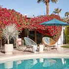 Round Outdoor Market Umbrella (11')