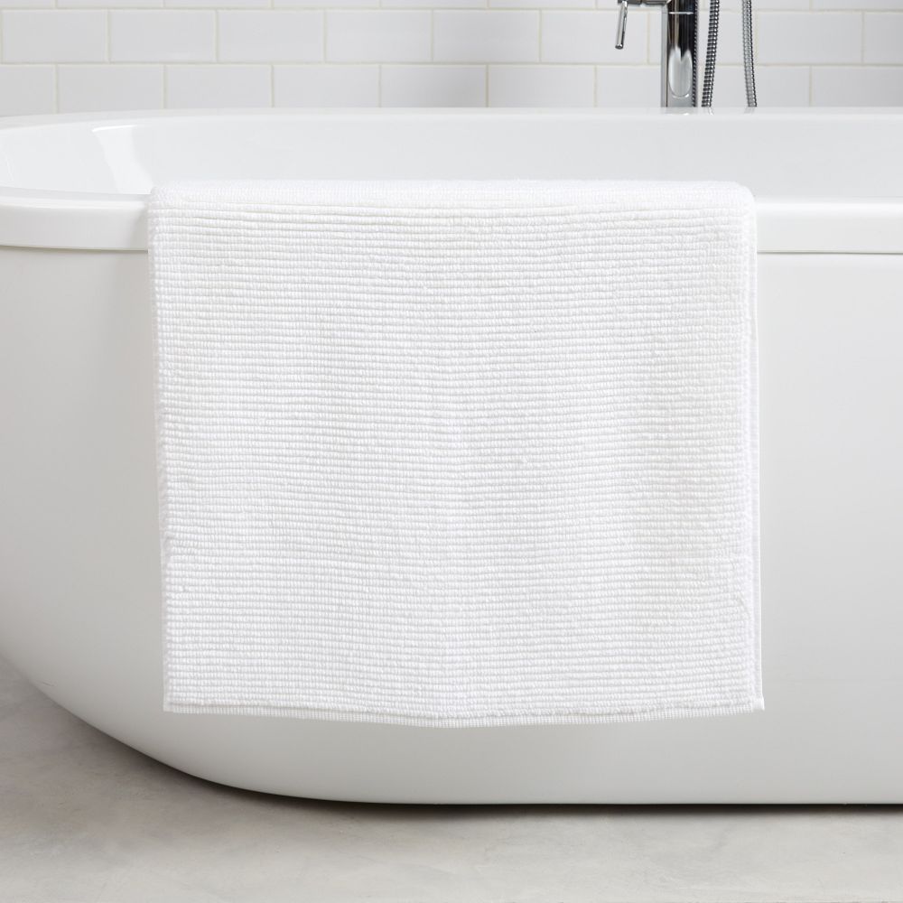Looped Bath Mat | White