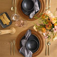 Summer Neutrals Table