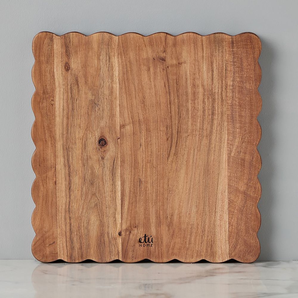 Scalloped Wood Cutting Board