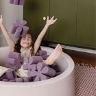 Smol Daisy Foam Pit &amp; Foam Set