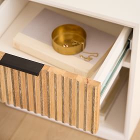 Quinn Open Nightstand (17”)