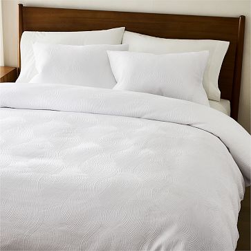 Wavy Jacquard Duvet Cover