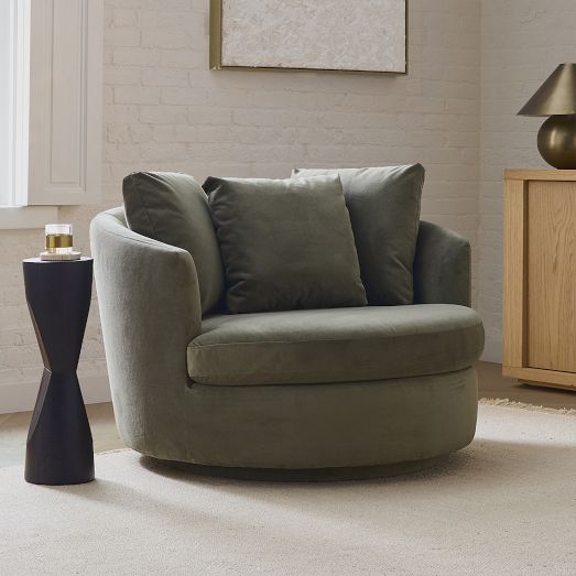 Viv Grand Swivel Chair