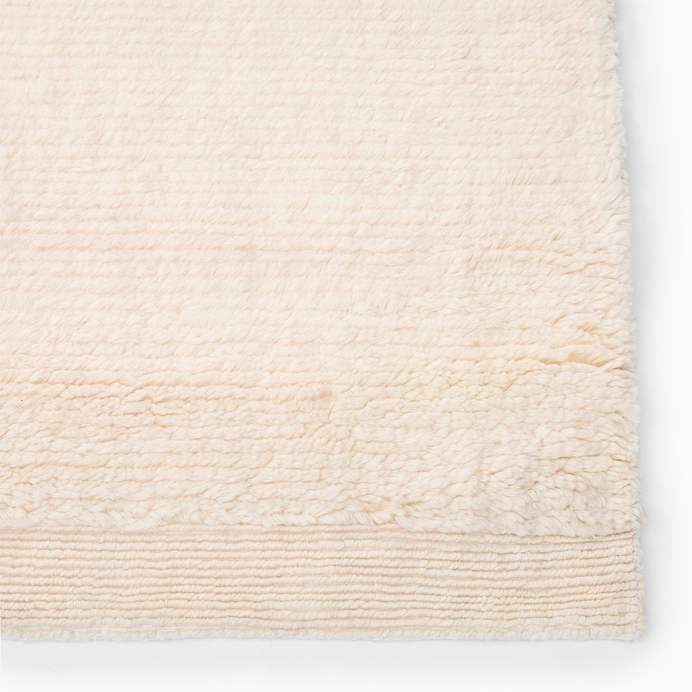 Evan Mini Ribbed Wool Rug Plush Ribbed Shag Wool Rug Swatch | West Elm