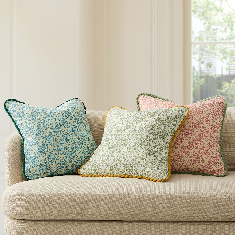 Lotus Pillow Cover