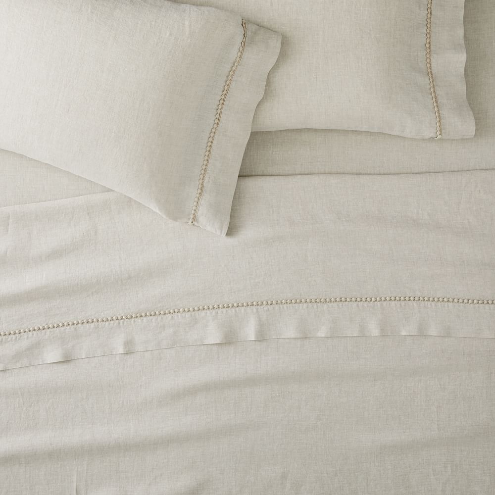 European Flax Linen Pom Pom Sheet Set