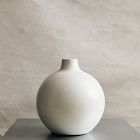 Oversized Pure White Ceramic Collection