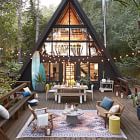 Framed Arrows Outdoor Performance Rug