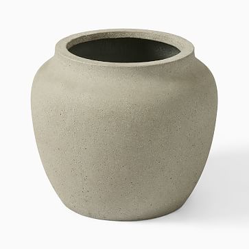 Medium - 16"D x 17"H