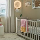 Lit Acrylic Moon (20")