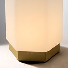 Bellemere Indoor/Outdoor Wireless Portable Lamp (7")