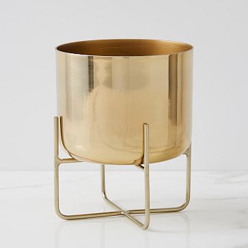 Medium Tabletop - 7.25"D x 8"H