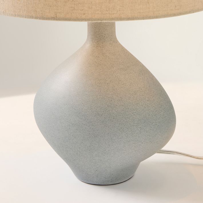 Cersei Ceramic Table Lamp (19