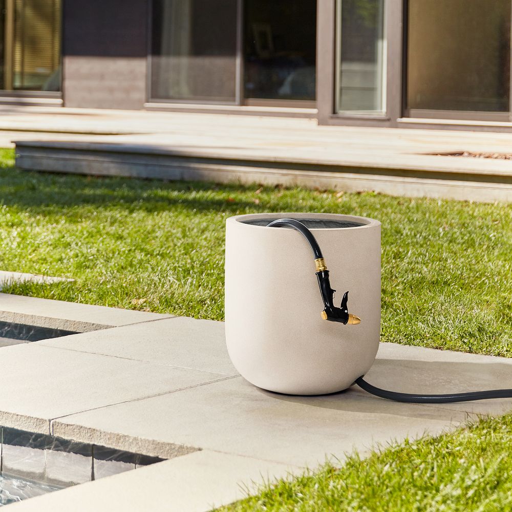 Radius Hose Storage - Alabaster