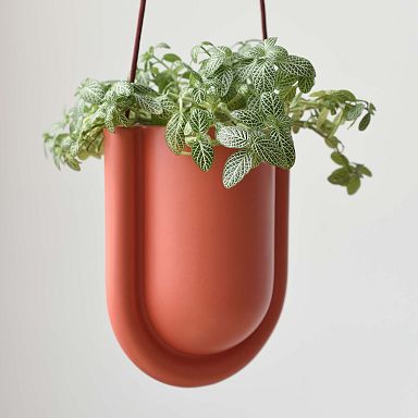 hanging plants in garden H Potter Classic Estate Hanging Planter Copper Finish main image 0