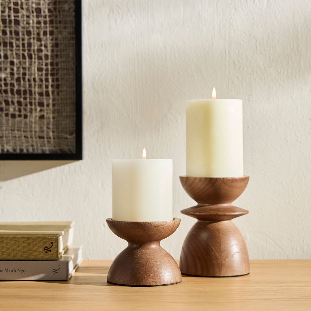 Tira Wood Pillar Holders