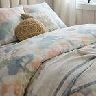 Scalloped Jute Round Pillow Cover