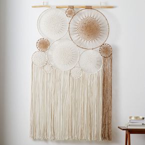 West Elm マクラメ ウォールアート インテリア雑貨 手織りのタペストリー Handwoven Macrame Tapestry | West Elm